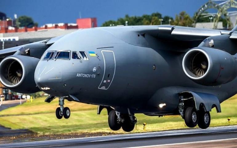 Bất ngờ lớn khi Ukraine phải... mua máy bay Antonov từ Nga