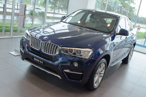 Soi kỹ BMW X4 mới vừa có mặt tại Việt Nam