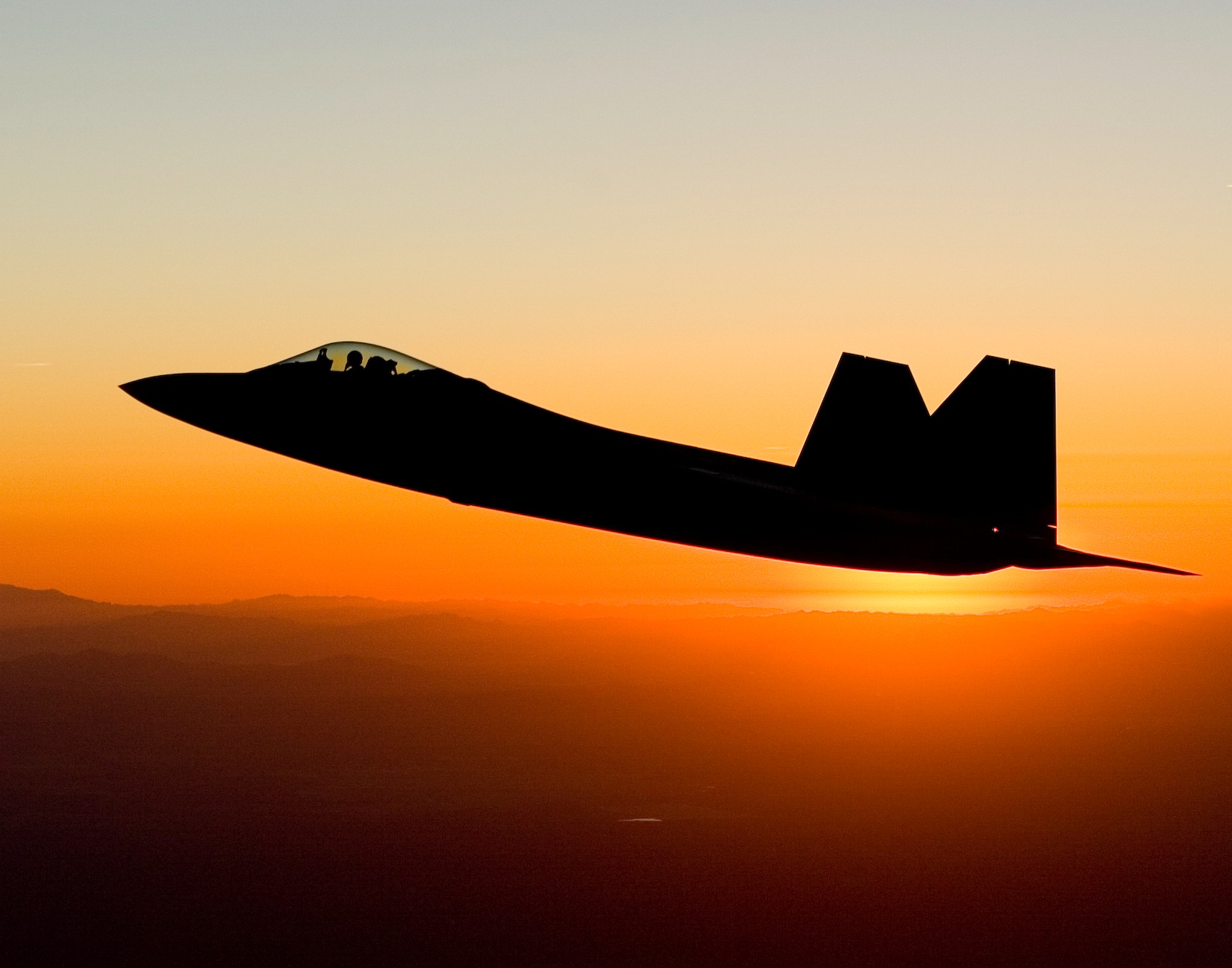 Lộ thời điểm Mỹ đưa tiêm kích F-22 Raptor về nghỉ hưu