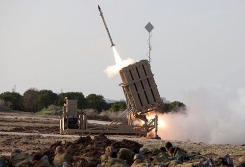 Israel tìm lý do cho màn trình diễn tệ hại của "Vòm Sắt" Iron Dome