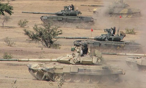 “Nghiến răng” mua bản quyền xe tăng T-90S, Ấn Độ tốn bao nhiêu tiền cho Nga?