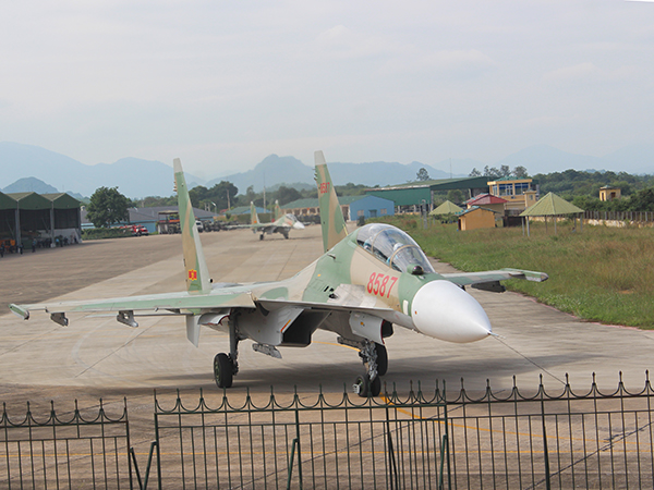 Thêm một trung đoàn không quân Việt Nam trang bị Su-30MK2