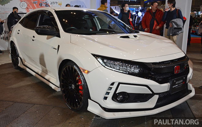 Honda Civic Type R lột xác với body-kit chính hãng