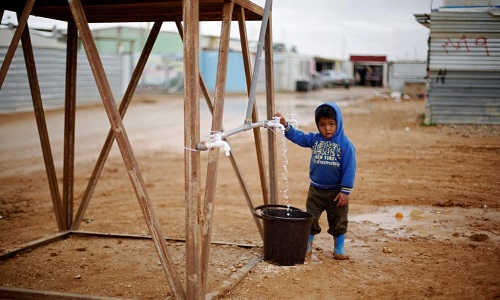 Cảnh ngộ trẻ tị nạn Syria nơi đất khách quê người