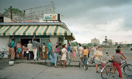 Ngỡ ngàng cuộc sống thường nhật ở Cuba thập niên 1990