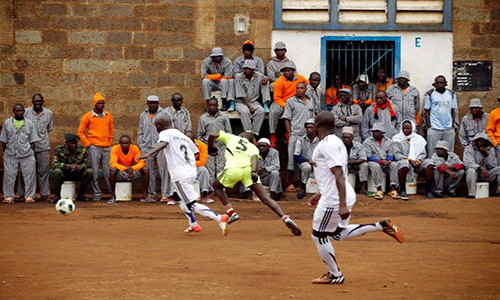 Bất ngờ giải đấu “World Cup” trong nhà tù Kenya