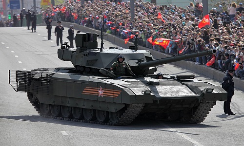 Đọ sức mạnh siêu tăng T-14 và T-15 Armata của Nga