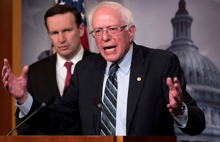 TNS Bernie Sanders vừa tuyên bố tranh cử Tổng thống Mỹ là ai?