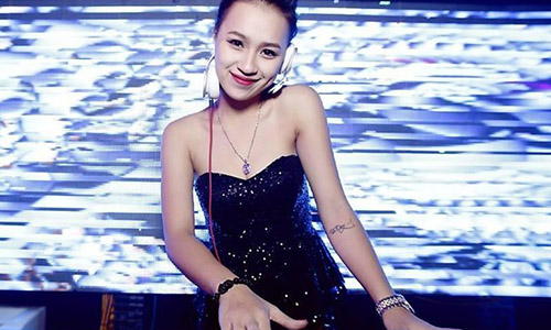 Một ngày của nữ DJ Điện Biên xinh đẹp