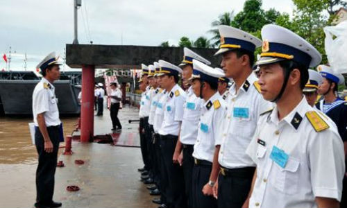 Ghé thăm Lữ đoàn giang thuyền 962, Quân khu 9