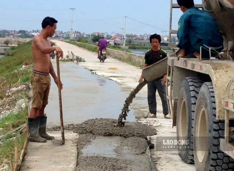 Thanh Hóa: Tuyến đê hơn 100 tỉ đồng lại bị nứt toác