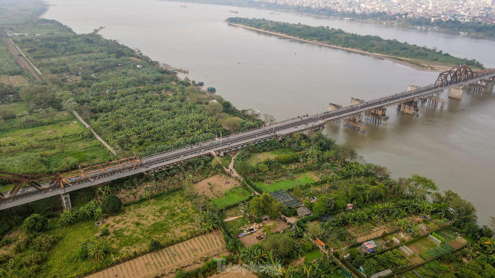 Cận cảnh khu vực bãi giữa sông Hồng dự kiến làm công viên văn hóa