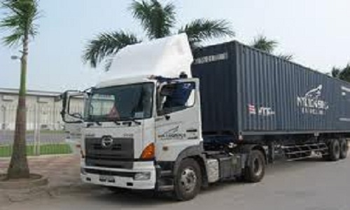 Thâm nhập thế giới đầy cám dỗ của hung thần container