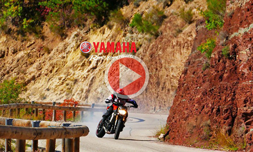 Những cú drift “không tưởng” với Yamaha MT-09