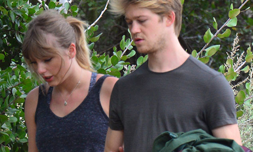 Loạt ảnh hẹn hò hiếm hoi của Taylor Swift và Joe Alwyn