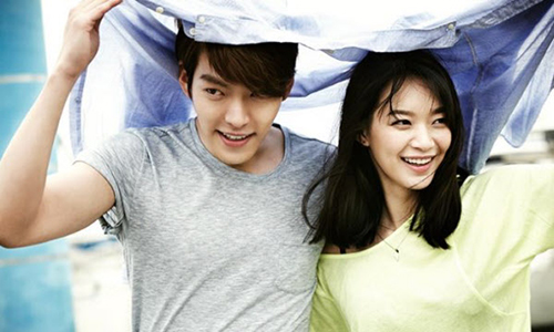 Shin Min Ah - Kim Woo Bin chứng minh “ngôn tình là có thật” trong Kbiz 