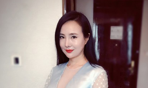 Soi cuộc sống của Can Lộ Lộ sau khi bị đuổi khỏi showbiz