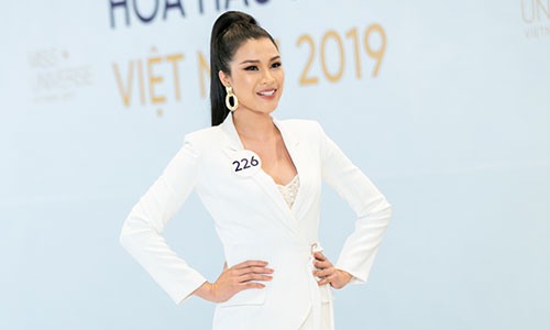 Vì sao Nguyễn Thị Thành bị loại khỏi Hoa hậu Hoàn vũ VN 2019?