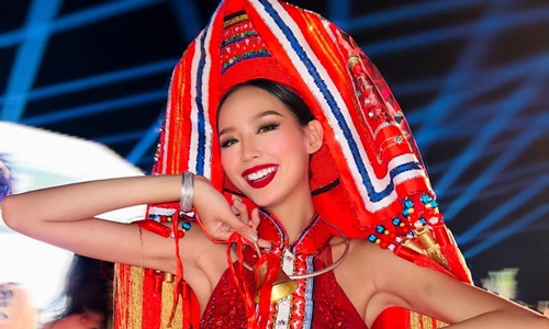 Bảo Ngọc gặp sự cố khi thi quốc phục ở Miss Intercontinental 2022