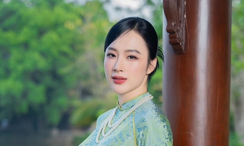 Phát ngôn ngông cuồng và loạt ồn ào của Angela Phương Trinh