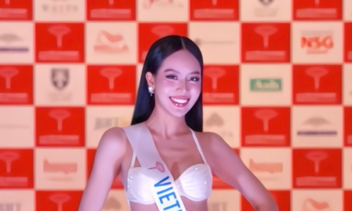 Thanh Thủy diện bikini gợi cảm ở bán kết Miss International 2024