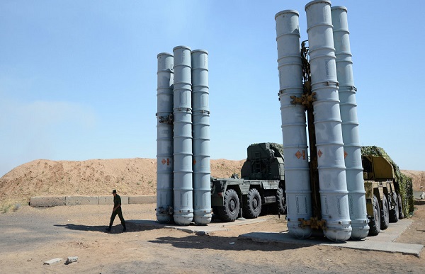 Theo chân lính Nga đi triển khai tên lửa S-300