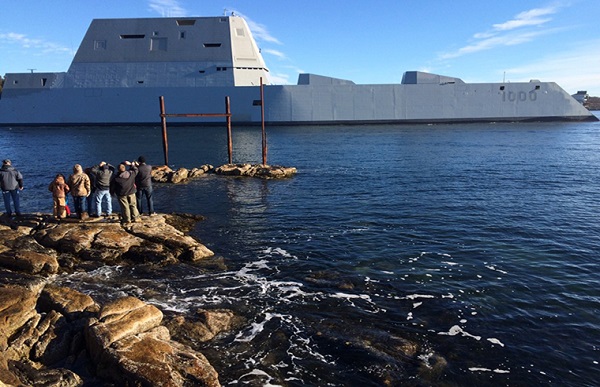 Nga đau lòng thừa nhận sức mạnh siêu hạm USS Zumwalt Mỹ