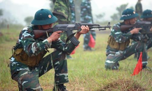 AK-47 của Việt Nam là súng trường hay súng tiểu liên?