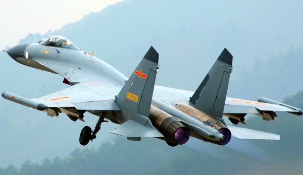 Tuyên bố dùng J-11 đấu Su-30MKI, Trung Quốc coi thường không quân Ân Độ?