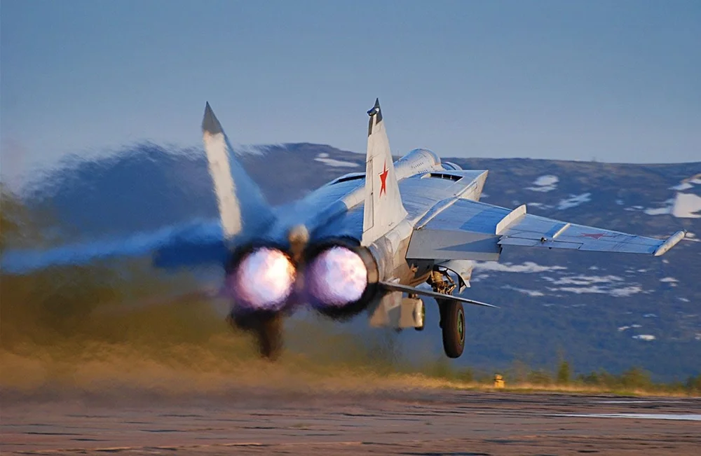 Mỹ từng vất vả tìm cách khắc chế MiG-25 ra sao? (1)