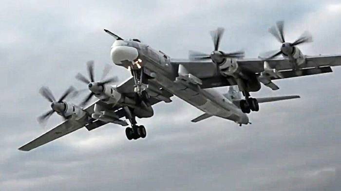 “Gấu Nga” Tu-95MSM hồi sinh sức mạnh huỷ diệt từ chiến trường Ukraine