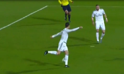 Chiêm ngưỡng cú sút rabona của Cristiano Ronaldo