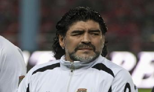 Những hình ảnh hiếm thấy về huyền thoại Maradona 