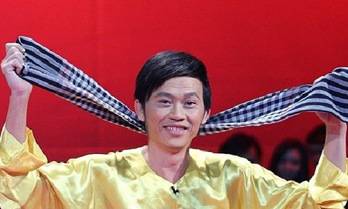 Chuyện gì đang xảy ra trong showbiz Việt?