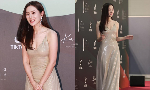 Soi váy hàng hiệu Son Ye Jin mặc ở lễ trao giải Baeksang Arts Awards 