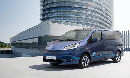 Mê mệt loạt tiện nghi dành cho VIP của Nissan e-NV200 