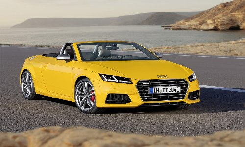 Đắm đuối với xe mui trần Audi TT 2016