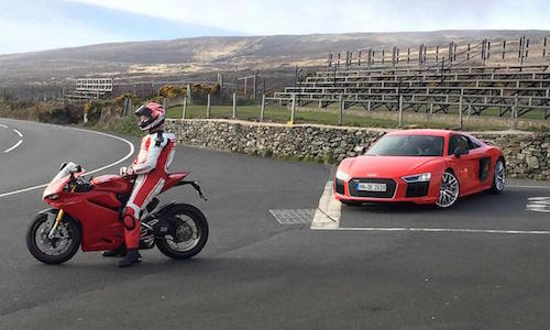 Cặp đôi "siêu" hoàn hảo Audi R8 Plus và Ducati 1299 Panigale S