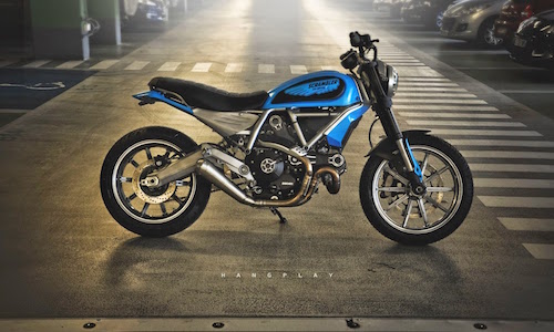 Ngắm Ducati Scrambler “baby blue”, môtô Ý độ kiểu Pháp