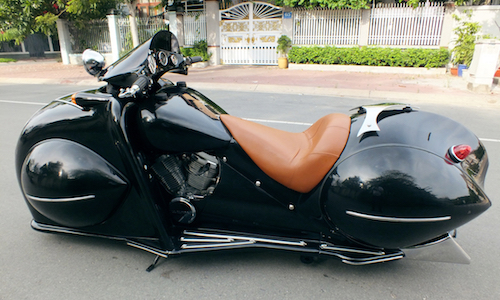 “Bọ cánh cứng” Henderson Motorcycle 1930 “made in Vietnam“