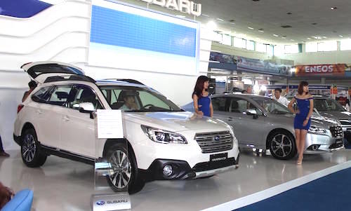 Cặp đôi Subaru Legacy & Outback “chào hàng” tại Hà Nội