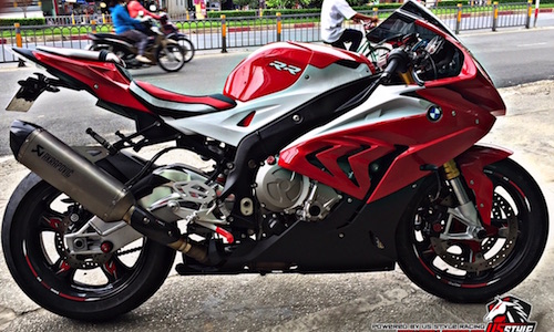 “Quỷ đỏ” BMW S1000RR 2015 độ full đồ chơi tại Việt Nam