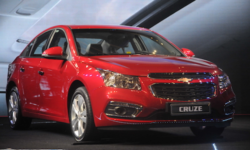 “Soi” những điểm mới trên phiên bản Chevrolet Cruze 2015