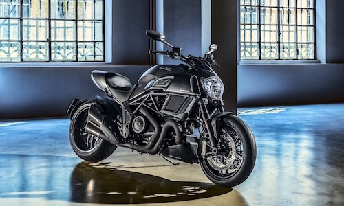 Ducati Diavel Carbon sẽ "nguy hiểm" hơn trong phiên bản 2016