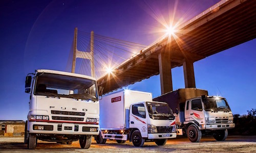 FUSO sắp ra xe tải mới tại triển lãm ôtô Việt Nam 2015