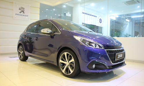 Peugeot 208 mới vừa ra mắt tại Việt Nam giá 895 triệu