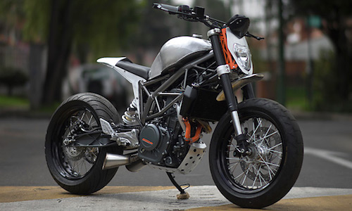 Độc đáo KTM Duke 390 độ “lai” streetfighter và Motard