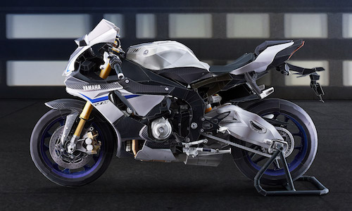 Sở hữu siêu môtô Yamaha R1M giá chỉ 0 đồng