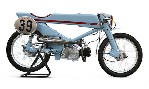 Honda Super Cub "hàng nát” hóa thân xe đua tốc độ