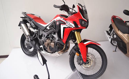 Cận cảnh Honda Africa Twin chính hãng đầu tiên tại VN